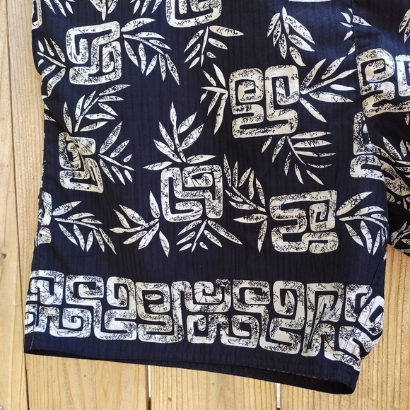 VTG NATURAL LIFE Black and White Swim Trunks - Fits like XXL or 3XL 46" Waist - Picture 4 of 13